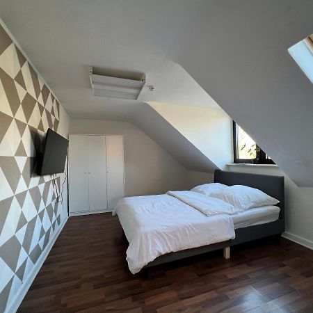 Moebliertes Wohnung Am Geroweiher Moenchengladbach المظهر الخارجي الصورة